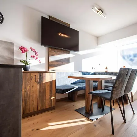 Apartment Villa Hetty Ortisei Exterior photo